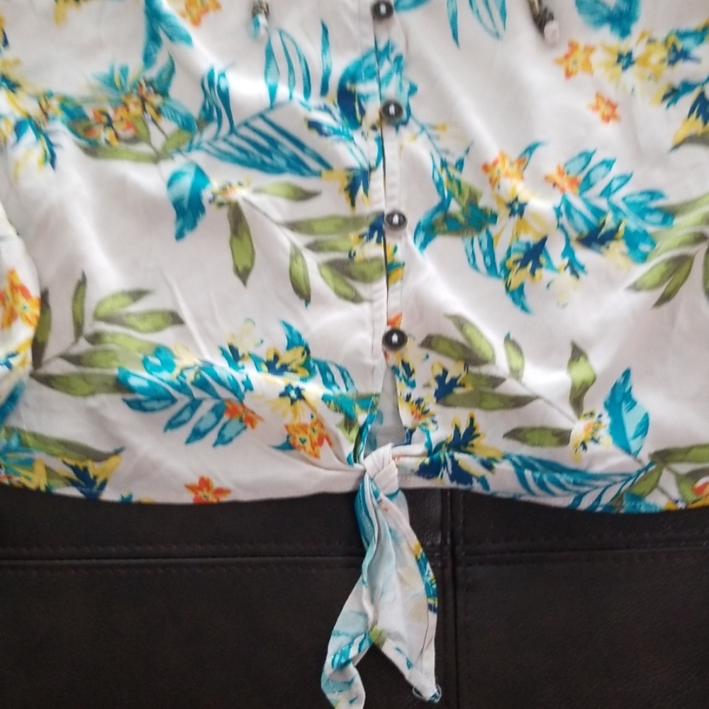 Tropical blouse - Picture 4 of 4
